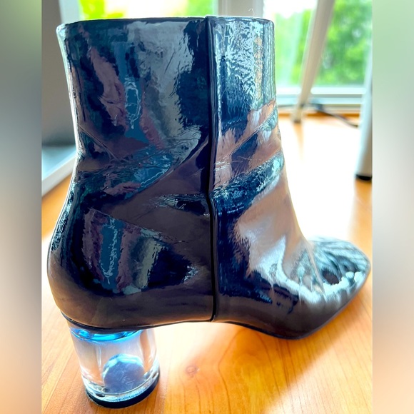 Zara Retro Style Clear Heel Ankle Boots. - Picture 2 of 5